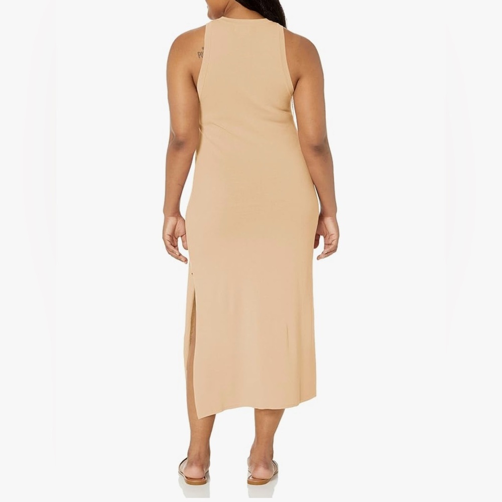 Elegant Midi Dress - Picture 6 of 8